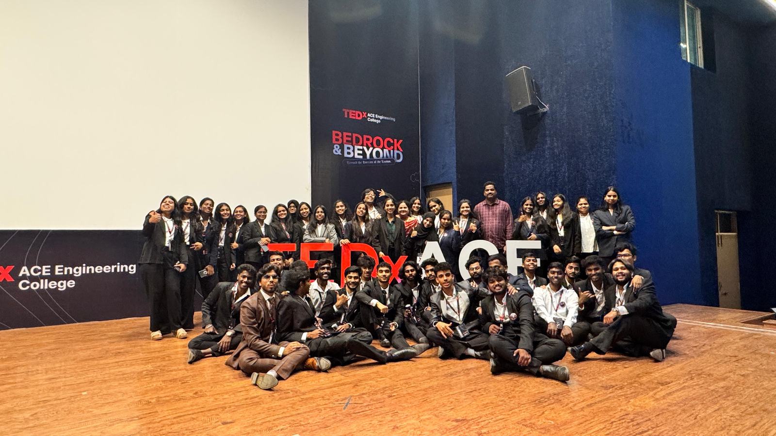 The full TEDxACE volunteer and committee team gathered on stage